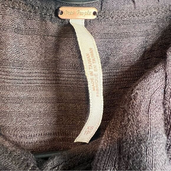 Free people ruffled short sleeves super cute - Picture 7 of 12